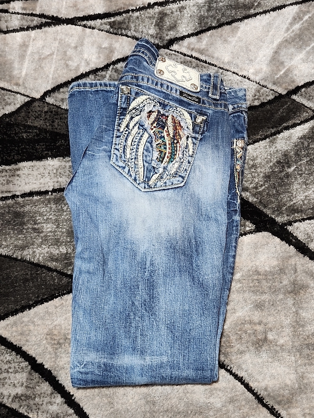 MISS ME EMBROIDERED ANGEL WING RHINESTONES MID-RISE EASY-FIT SKINNY DENIM JEAN